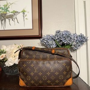 Vintage Louis Vuitton Nile bag
